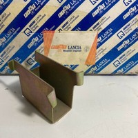 Originale Fiat 126 StoßStangenhalter 4275349
