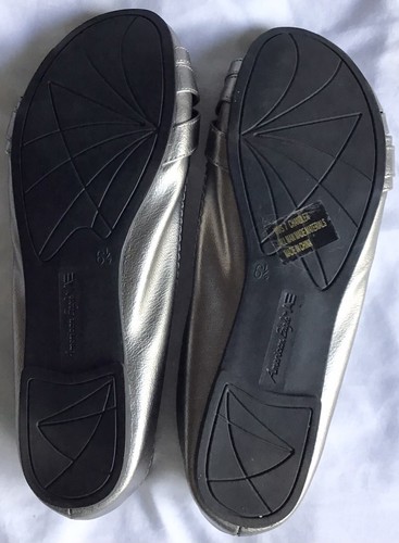 American Eagle Womens Sliver Flats SZ 6.5 Comfortable Slide On Buckle Detailing - Picture 5 of 10