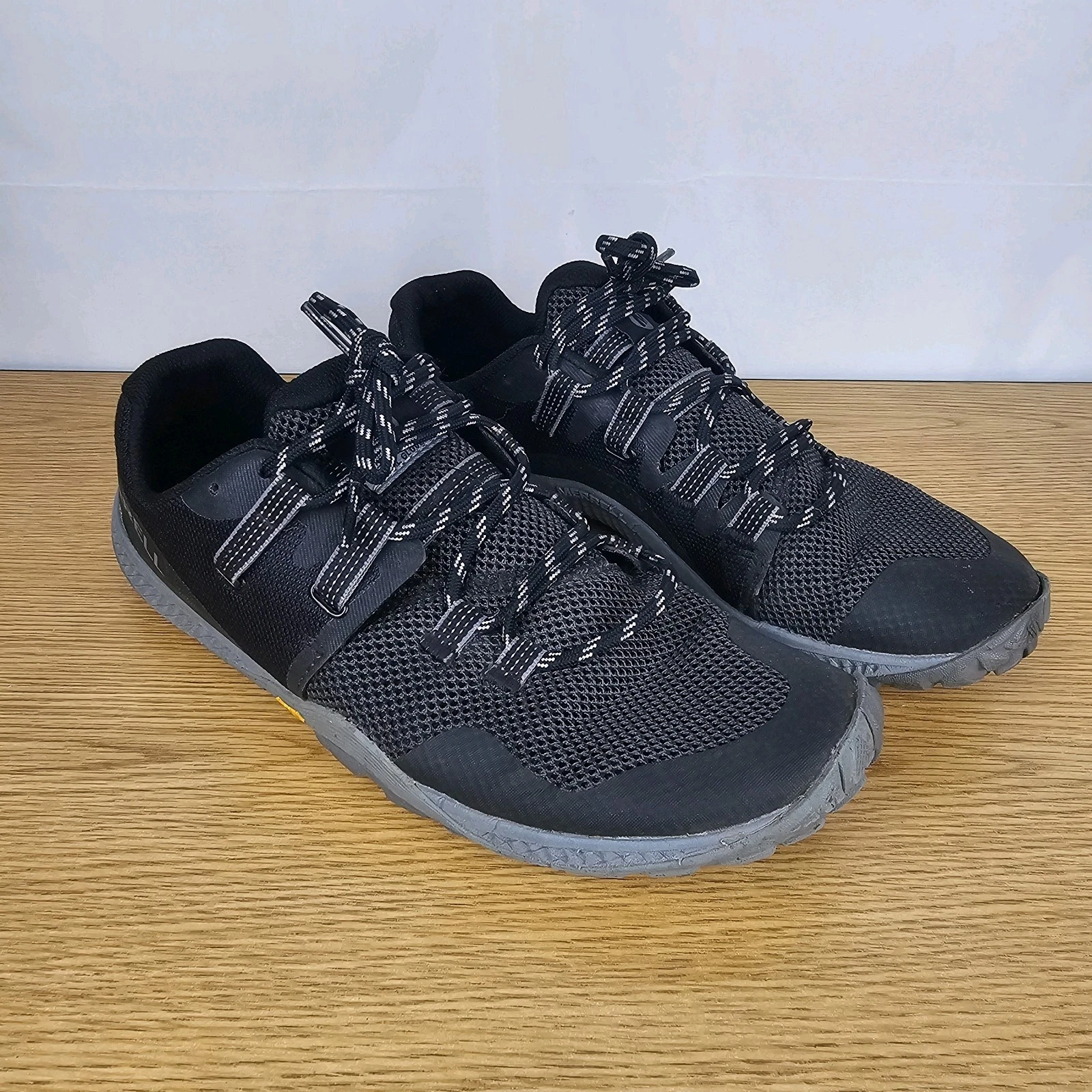 Merrell Trail Glove 6 Trail Barefoot Running Shoes Gray Black Mens Size 9.5