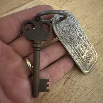 Hotel Motel Room Key & Tag Set Skeleton Madame Brothel Random Grab Paris READ