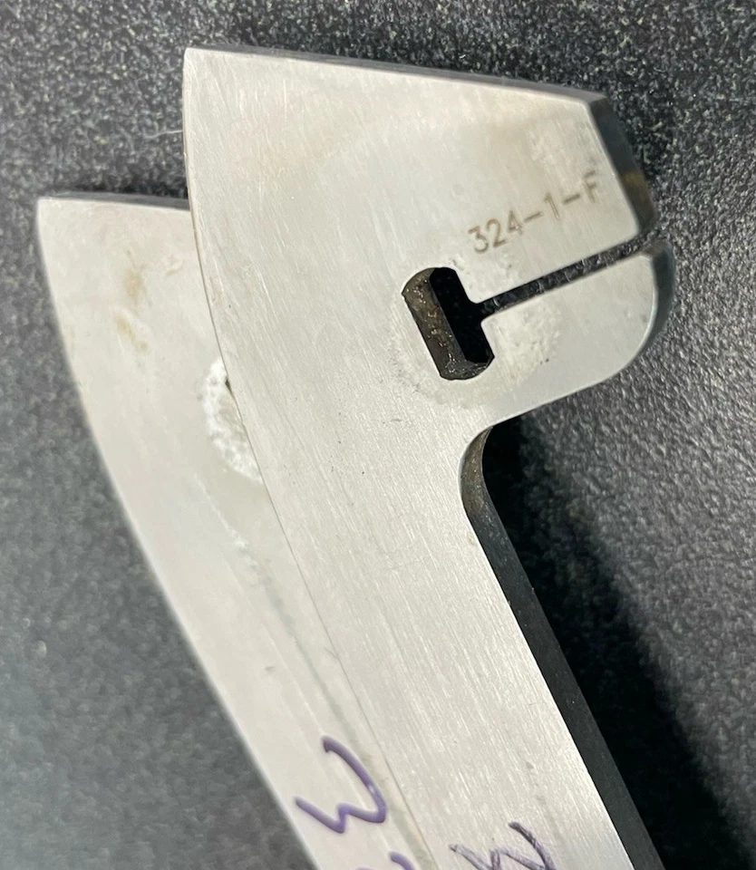 RBK Proformance 4 mm [324 mm 3 pernos 80 %] Portero Reebok CCM Hockey Runner Blades Foto 3 de 4