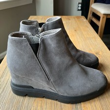 Dr. Scholl's Sustainable Comfort Riley zip up grey platform wedge bootie sz 6.5