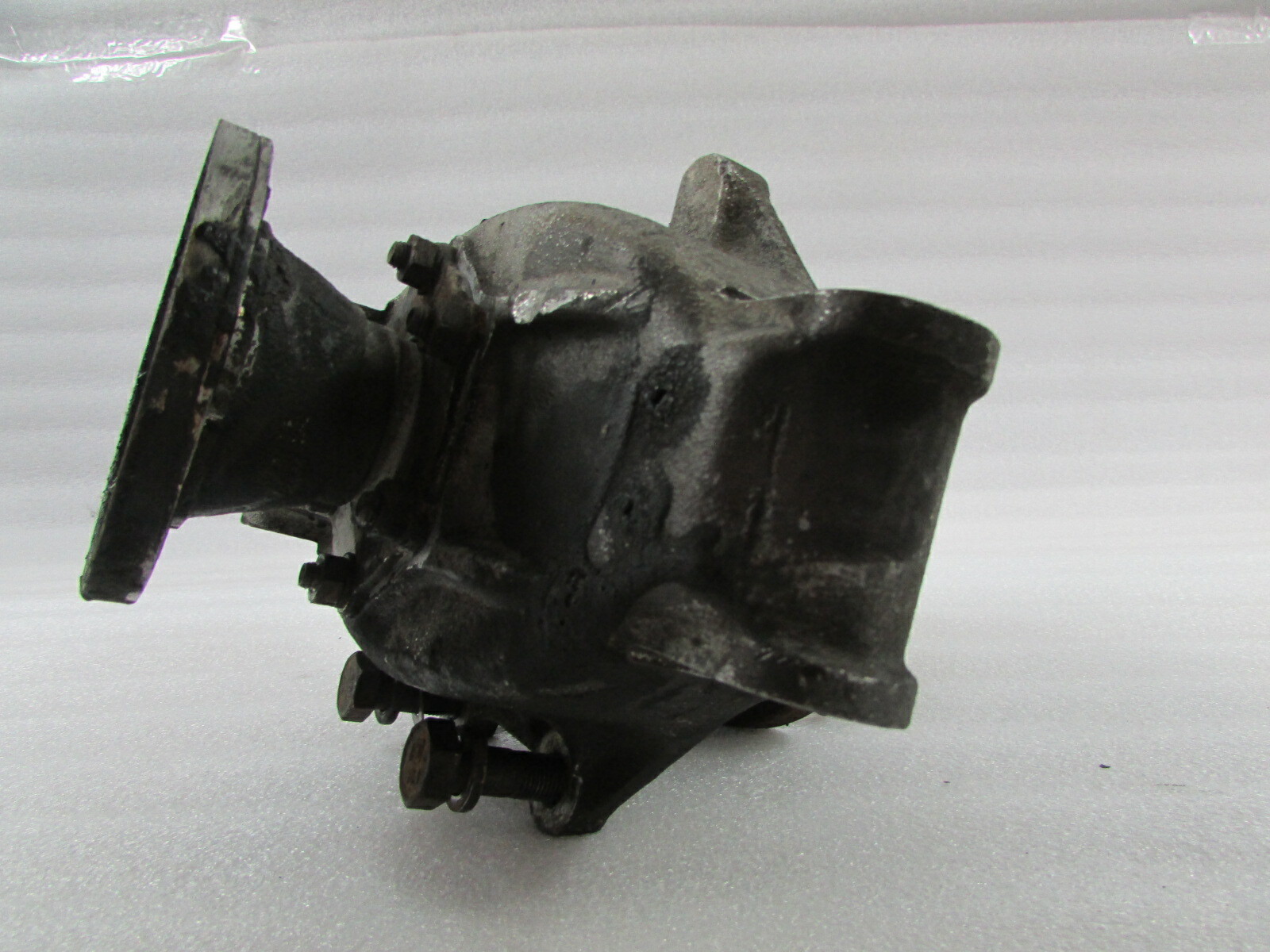 Ferrari 308, LH, Left Rear Knuckle / Stub w/ Hub, Used, P/N 112485