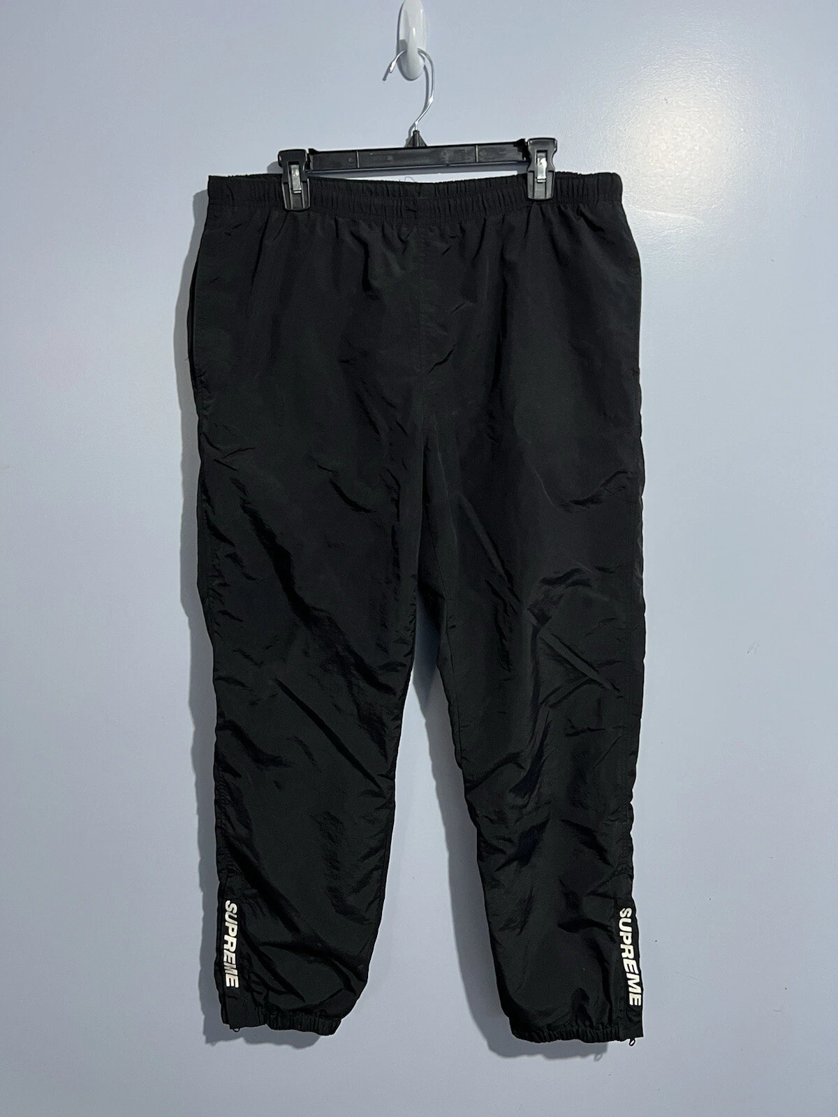 Pantalon d'échauffement Supreme noir XL