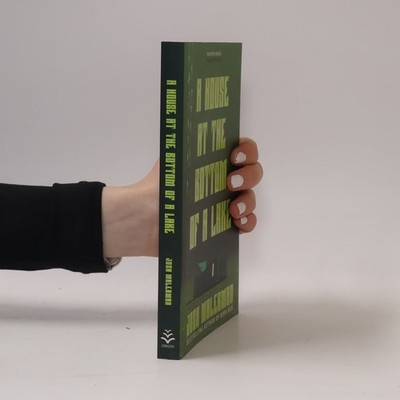 A House at the Bottom of a Lake  |  Josh Malerman