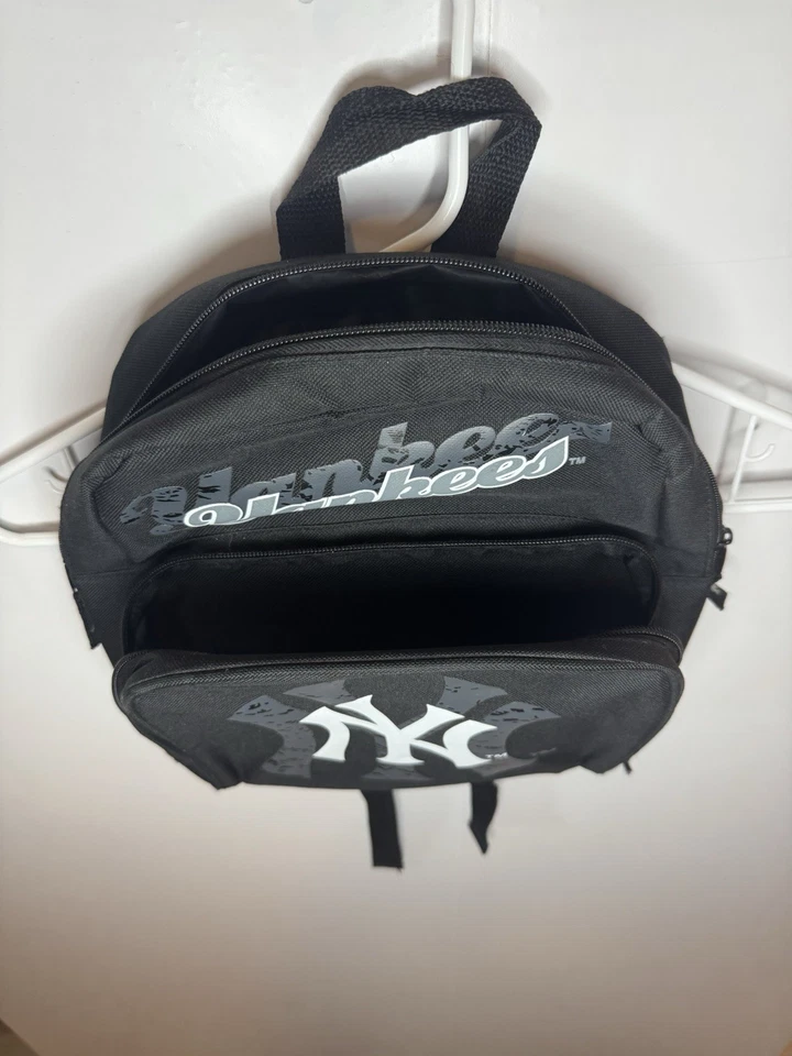 Mini Mochila New York Yankees Licencia Oficial Negra MLB Béisbol Foto 3 de 3