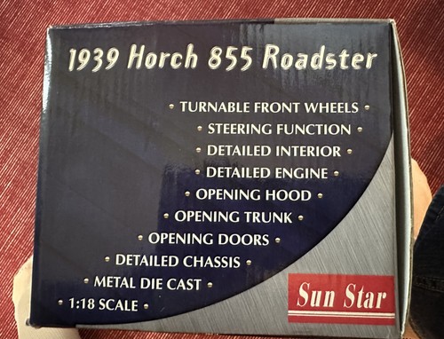 Sunstar 1/18 Scale 1939 Horch 855 Roadster Black Convertible Top Down - Picture 6 of 6