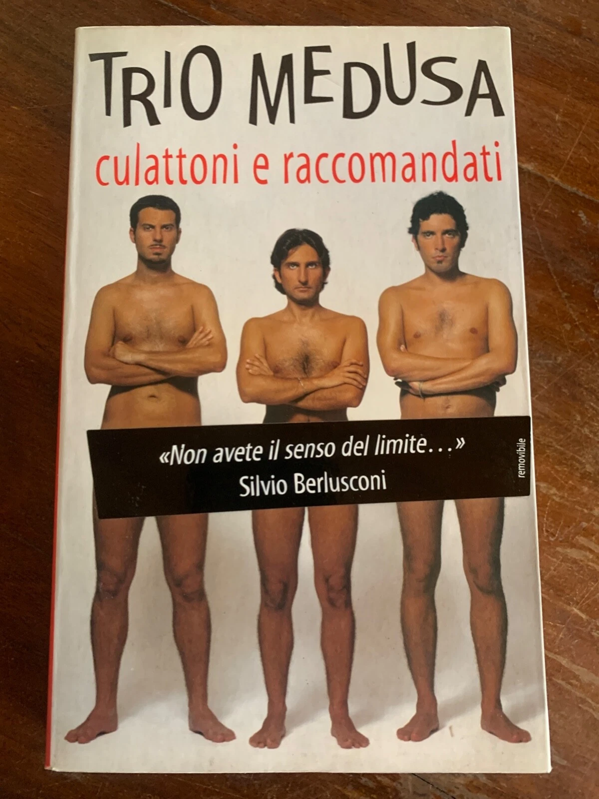 Foto 1 di 2