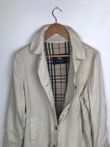cream burberry jacket