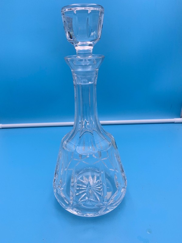 ATLANTIS LEAD CRYSTAL DECANTER FUN DESIGN 11" TALL Miguel or Fernando pattern