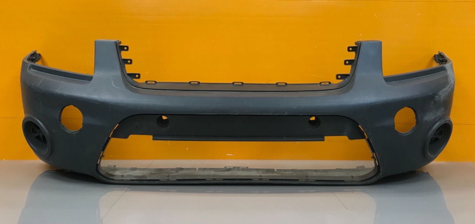 +Ford transit connect 2009-12 genuine FRONT BUMPER - Image 2