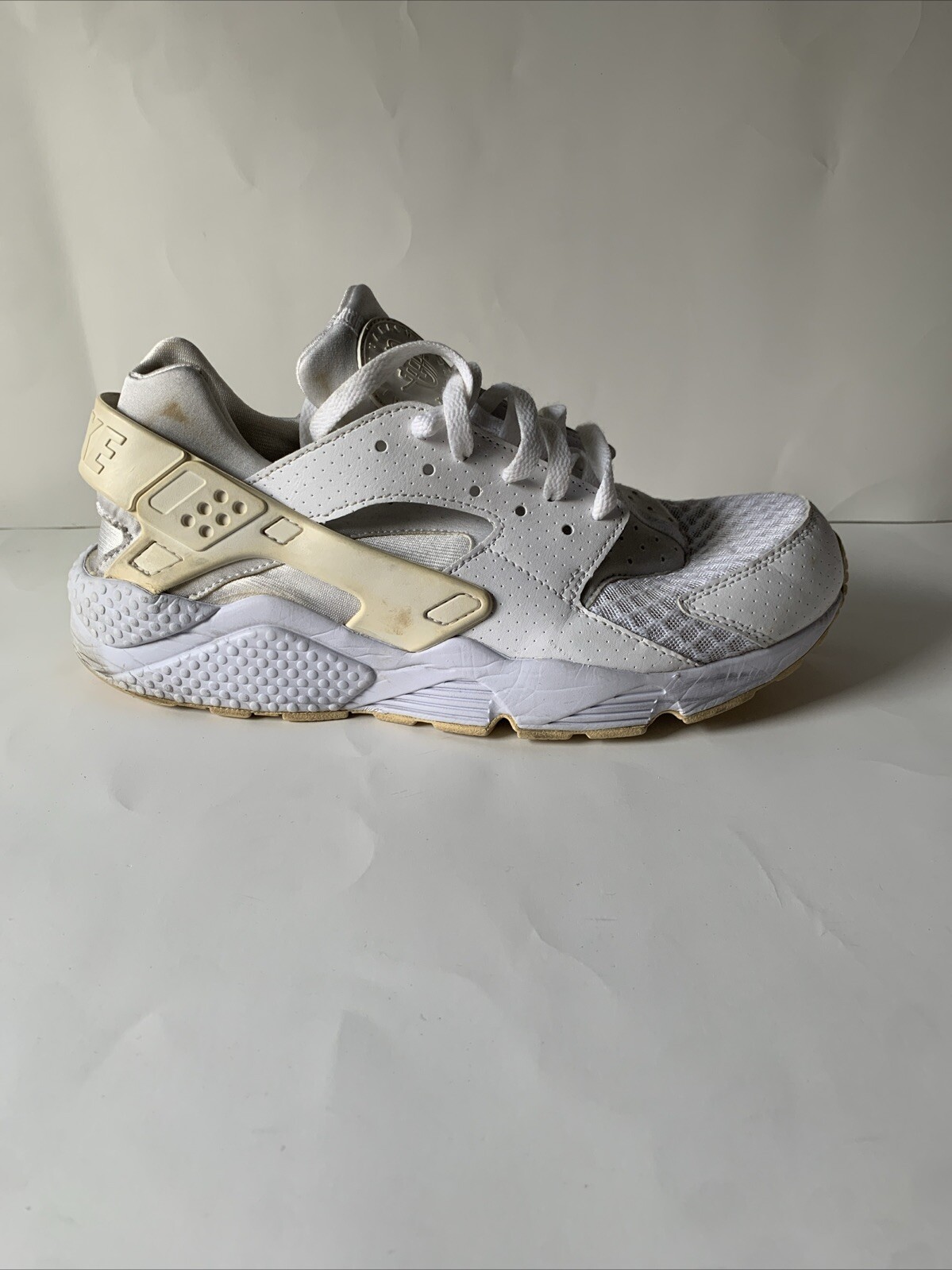NIKE Air Hurache Shoes Mens 10.5 Triple White - image 7