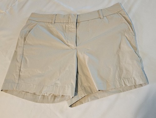 J Crew neu imaginierte recycelte Damenshorts Größe 10 khaki vorne flach
