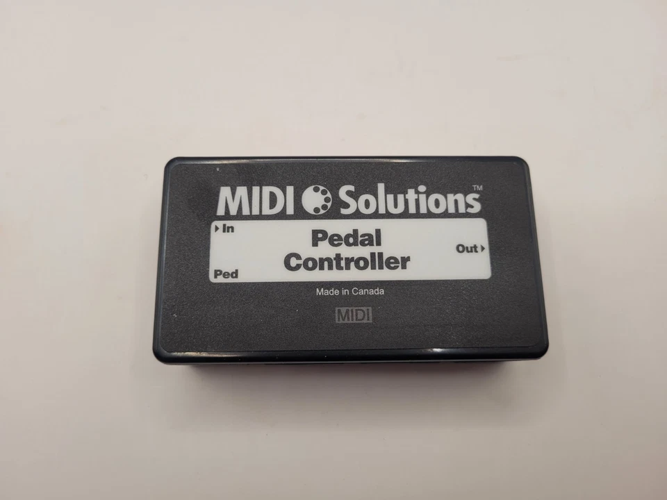Midi Solutions Pedal Footswitch Controller with Box and Manual - Image 3 of 4