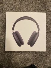 Apple AirPods Max Over-Ear Headphones USB-C Black with Smart Case