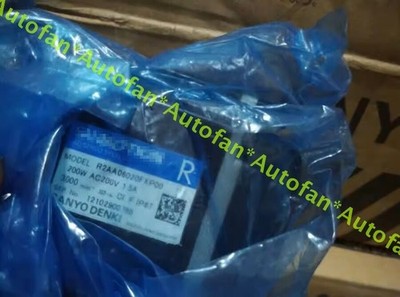 R2AA06020FXP00 motor #yi