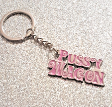 Movie Tarantino Kill Bill Pussy Wagon Sparkle Glitter PINK Logo Alloy Key Ring