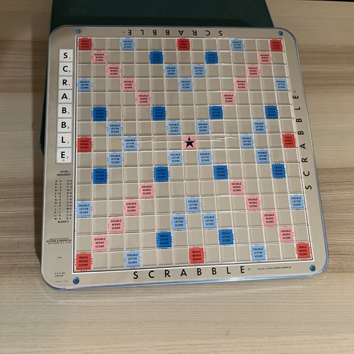 Vintage 1977 Scrabble Deluxe Edition With Turntable & Box WITH FLAW