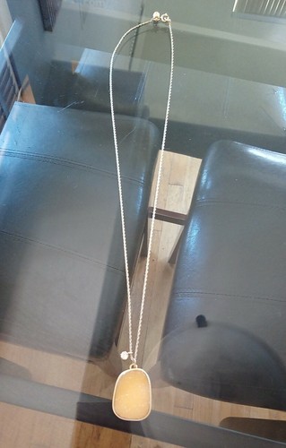 Ann Taylor Stone Pendant Necklace $48 - Picture 7 of 8
