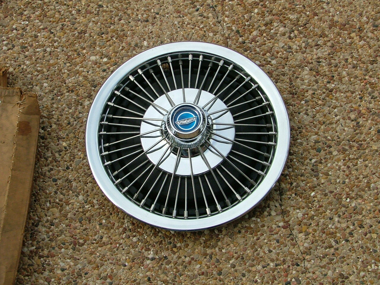 19661969 Ford wire wheel cover, NOS! C8OZ1130L Torino, Galaxie