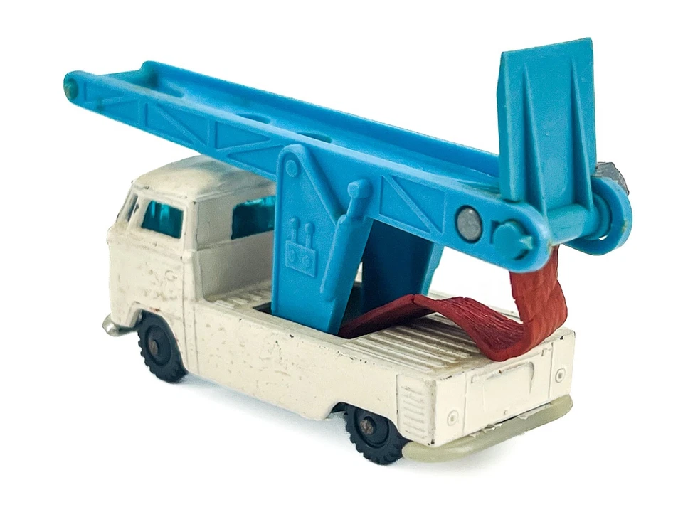 Camioneta Volkswagen Husky de colección blanco roto + plataforma elevadora, camioneta autobús cabina simple ASIS Foto 4 de 4