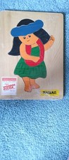 Vintage child's wooden puzzle Hawaiian Dancer 13 pieces Paradise Toy 9" x 13"