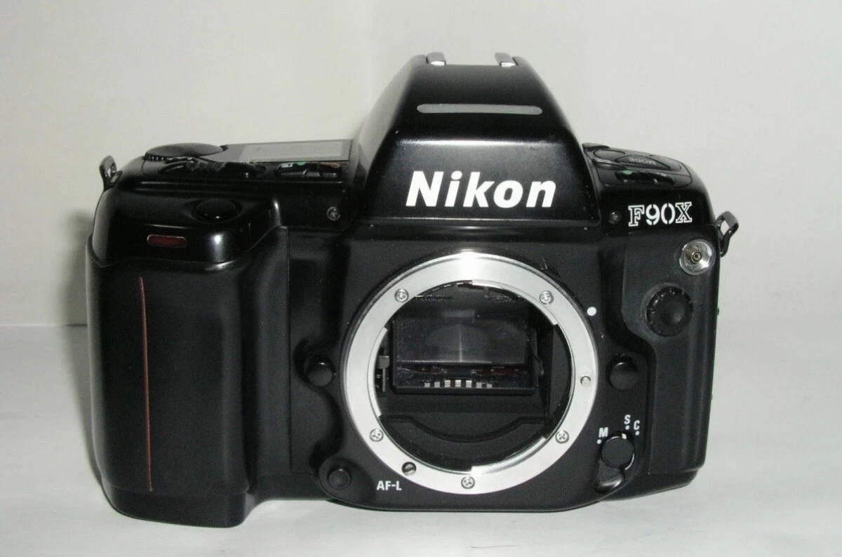 完動品 Nikon F90X AF 28-105 F3.5-4.5D MF-26 完動品 Nikon F90X AF 28-105 F3.5-4.5D MF-26 Nikon AF Nikkor 28