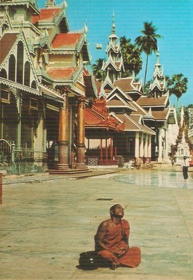 BURMA AK RANGOON Klöster ..Shwe Dagon/ed.Big Ben-Poitiers/selten