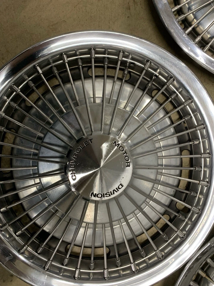 Cubierta de rueda de alambre para Chevrolet Camaro Chevelle Nova 1971-1976 Foto 3 de 4