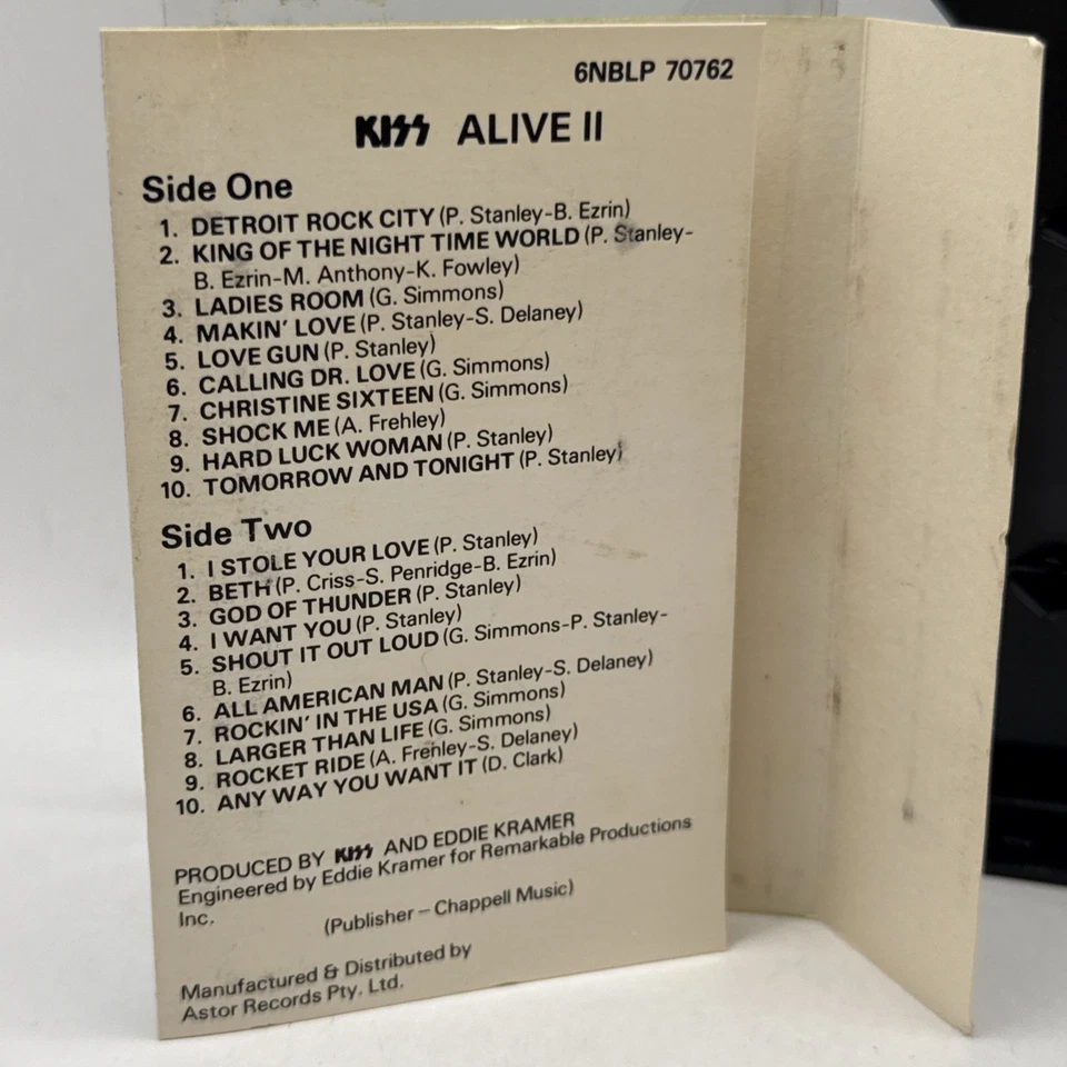 Alive II by Kiss -Cassette 1977 - 2 Complete LP Recordings - 20 Track 6NBLP70762 - Image 3 of 4
