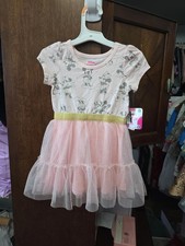 2t brand new disney junior minnie mouse dress.Item 422