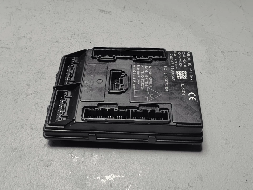 Honda Civic 2019-2020 sedán si módulo de control de carrocería deportiva BCM OEM Foto 2 de 4