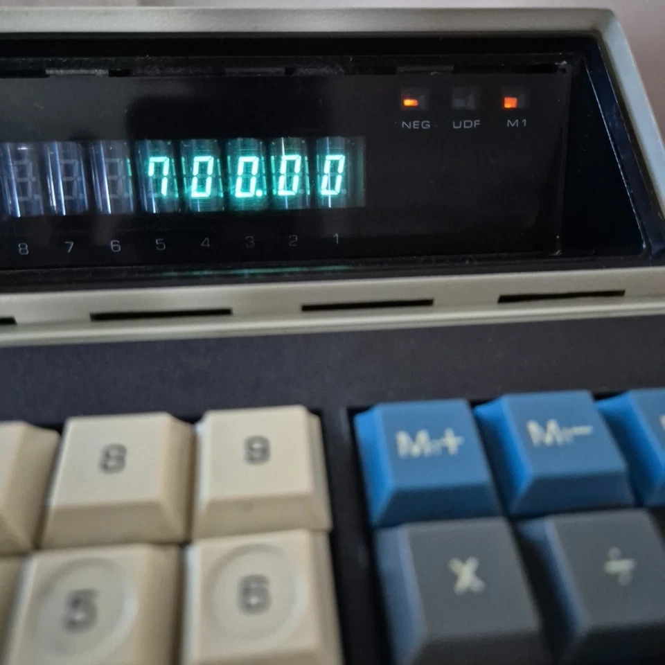 Hitachi KK521 Vintage Calculator 1972 Vacuum Tube Display Tested Working - Image 4 of 4