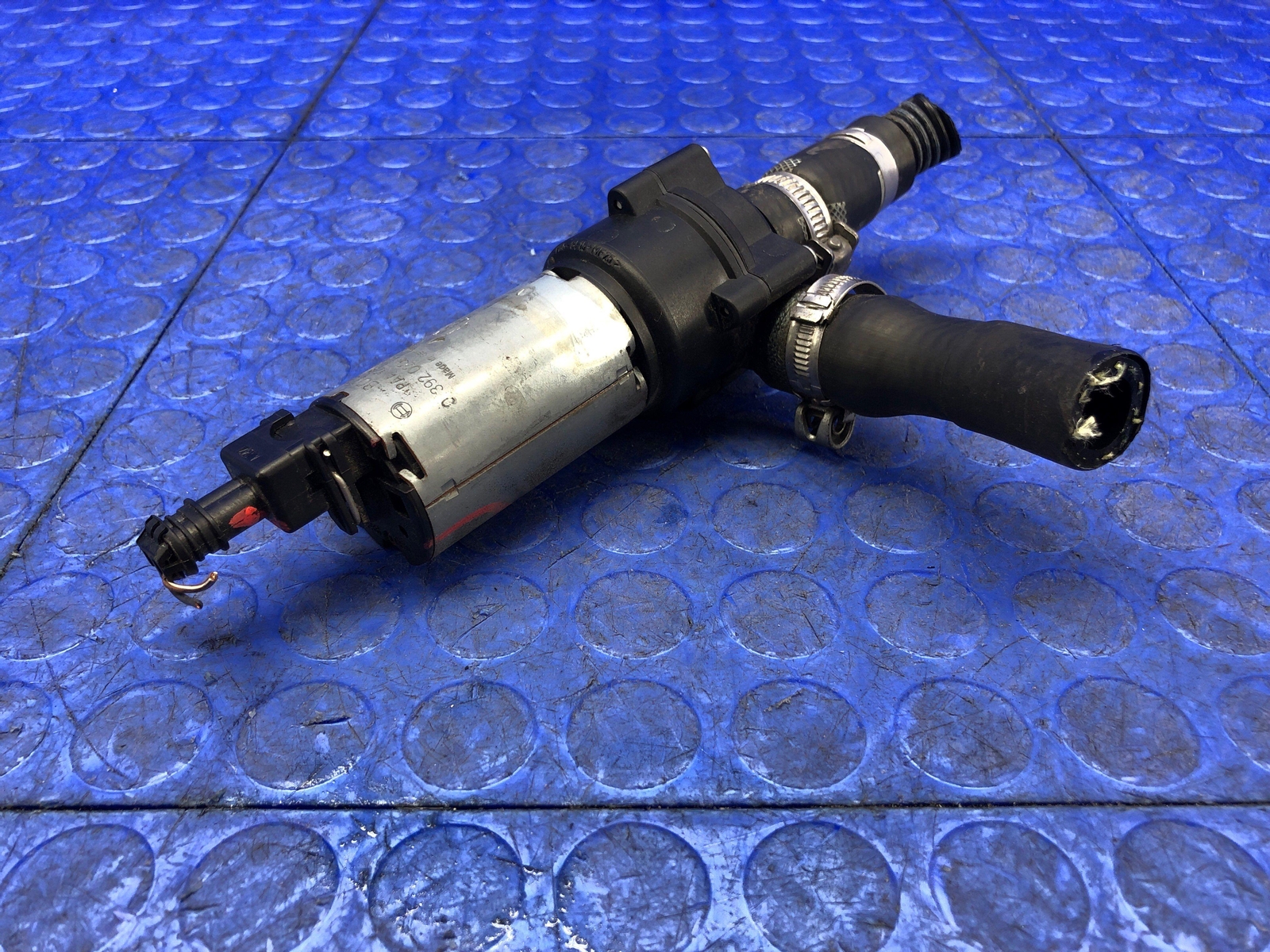 2004-2019 MASERATI GRANTURISMO RWD 4.7L ENGINE COOLANT CIRCULATION WATER PUMP