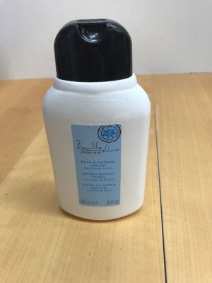 RARE Perlier Vanilla Anise Bath & Shower Cream 8.4 oz 95% Full.