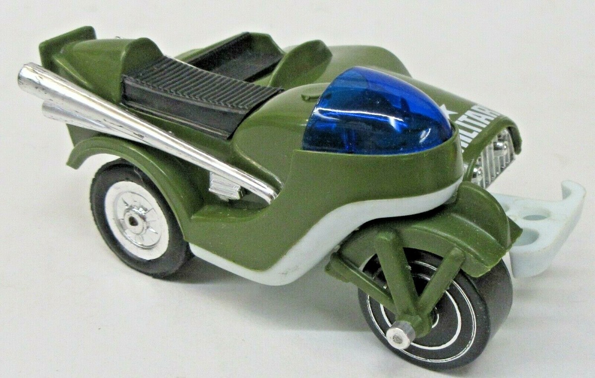 1960's Gyro MILITARY MOTORCYCLE & SIDECAR 4