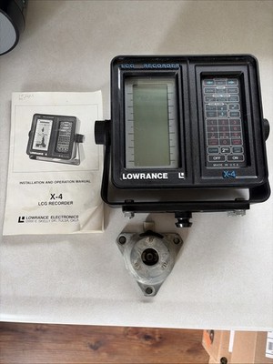 Lowrance X-4 LCG Recorder Fishfinder With Mounting Bracket & Manual Untested Pic