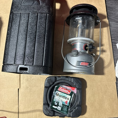 #ad Coleman USA 285 Dual Mantle Dual Fuel Lantern 1992 with Case W New Mantles $79.95