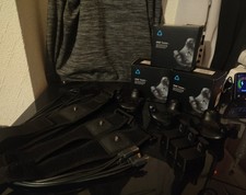 Vive Tracker 3.0 Virtual Reality Full Body Tracking Bundle With Straps