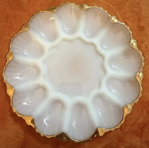 VINTAGE ANCHOR HOCKING White Milk Glass Gold Trim Deviled Egg / Oyster Plate