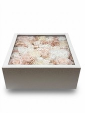 Premium Flowerbox mit roten konservierten Rosen & Blüten - Handgefertigt