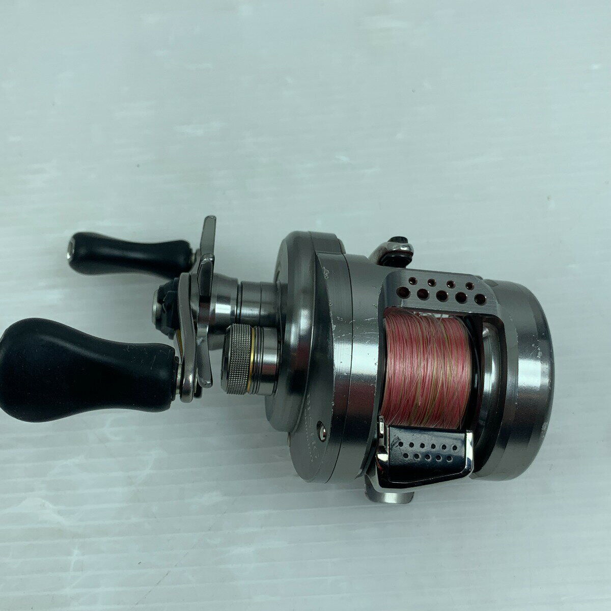 SHIMANO 17 CALCUTTA CONQUEST BFS HG LEFTY USED BAITCASTER F SHIMANO 17 CALCUTTA CONQUEST BFS HG LEFTY USED BAITCASTER F