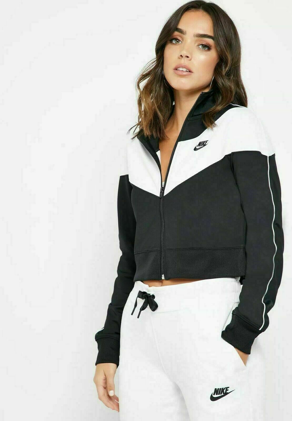NEW Nike Sportswear Heritage Women's 