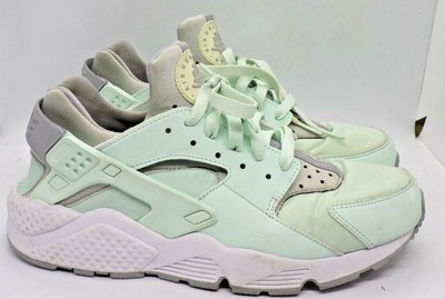 nike air huarache id women's shoe
