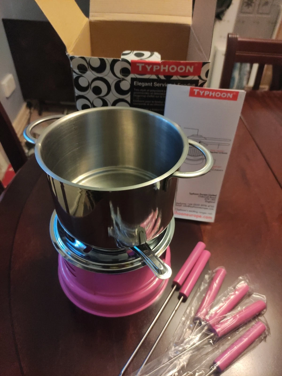 Typhoon Enamelled Steel Fondue Set Pink - Meat, Cheese Or Chocolate