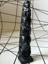 Native American Totem Pole vintage Black Resin boma? (G3)