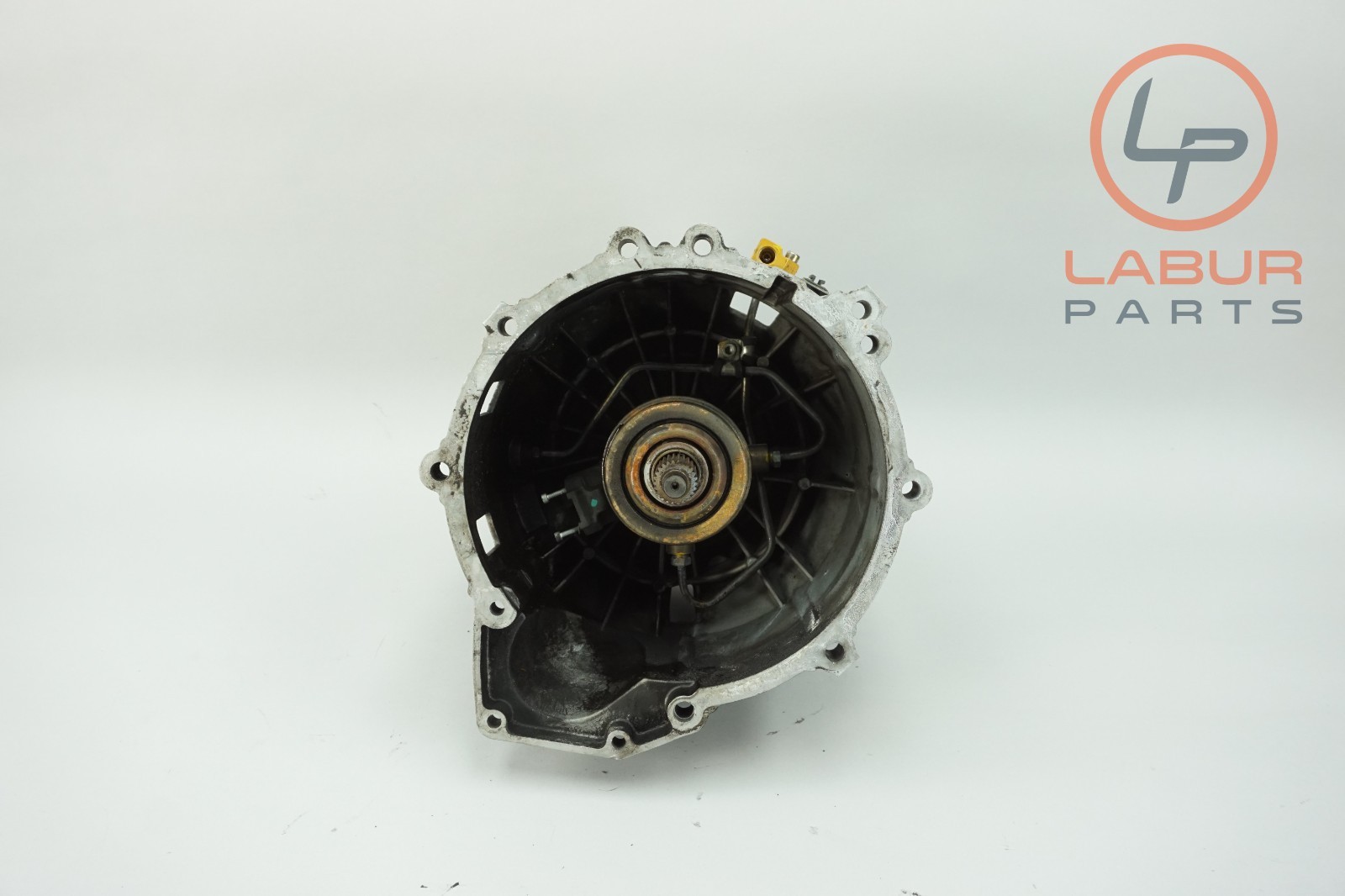 M139 05-07 Maserati Quattroporte Transmission Clutch Housing Z7072