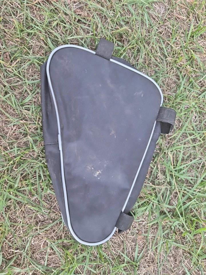 Ibera Medium Bicycle Triangle Frame Storage Bag - Black/ Orange - Image 3 of 4