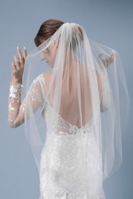 Brautschleier schlicht eine Lage Ivory mit Kamm