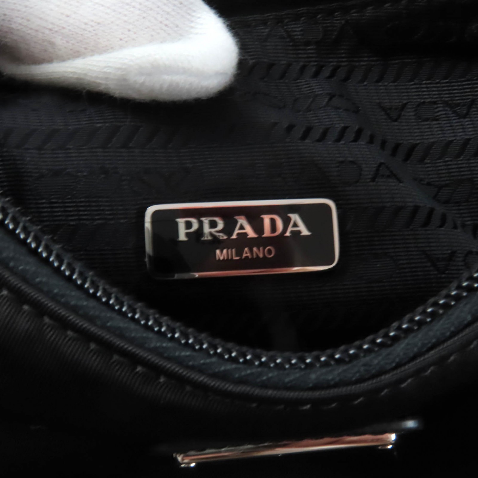 Pristine PRADA Handbag Re-Edition 2000 Re-Nylon mini bag black ー Women 1NE515 thumbnail 10